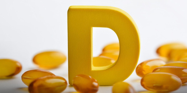 Când se ia vitamina D: dimineața sau seara? Ghid complet